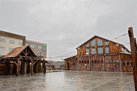 Barley House, formerly known as Moon Town Crossing, is a barn-like event center. . The barley house at moon town crossing